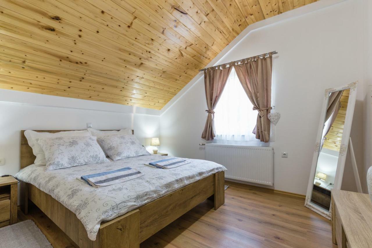 Studio Apartments Eagle Rakovica Zewnętrze zdjęcie