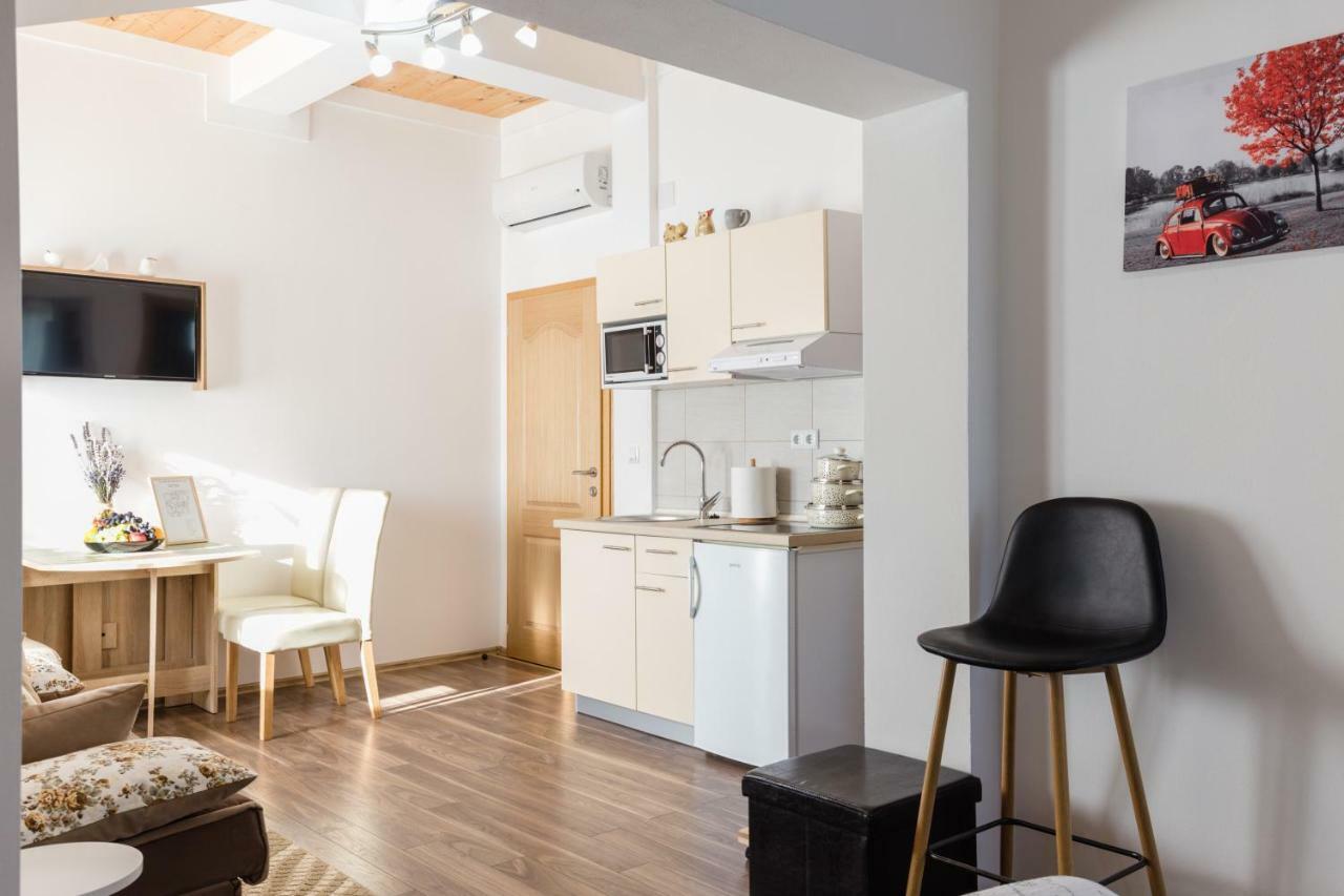 Studio Apartments Eagle Rakovica Zewnętrze zdjęcie