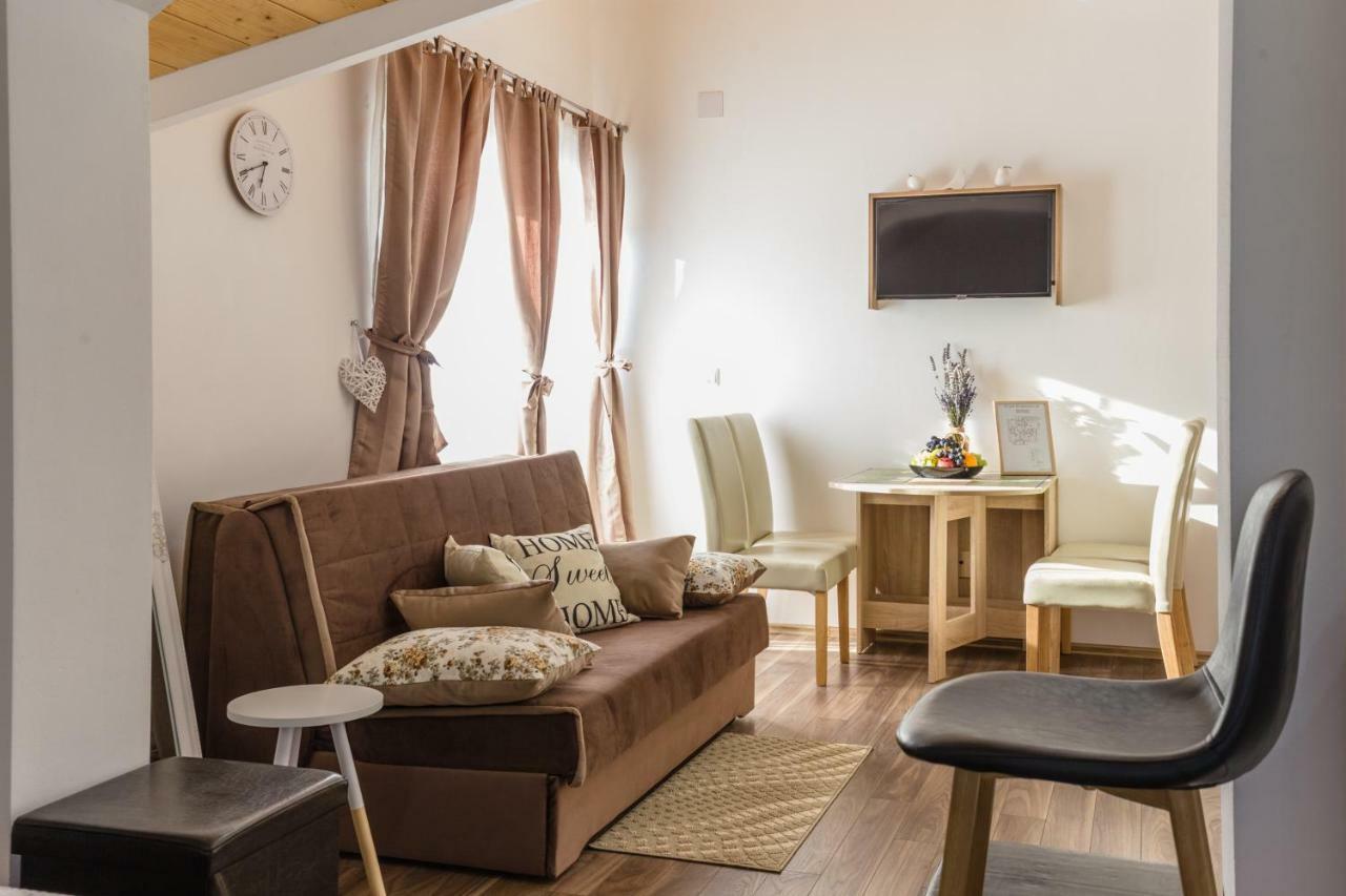 Studio Apartments Eagle Rakovica Zewnętrze zdjęcie