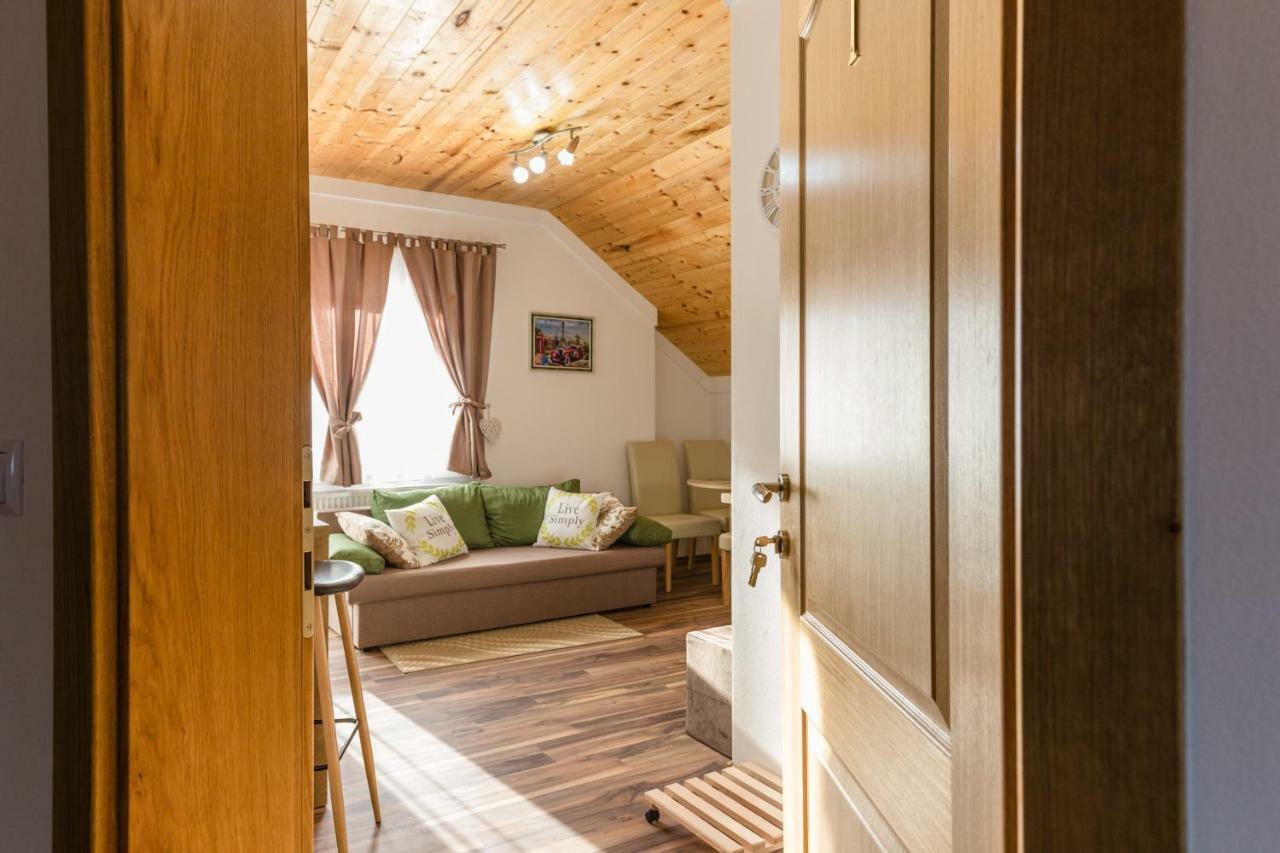 Studio Apartments Eagle Rakovica Zewnętrze zdjęcie